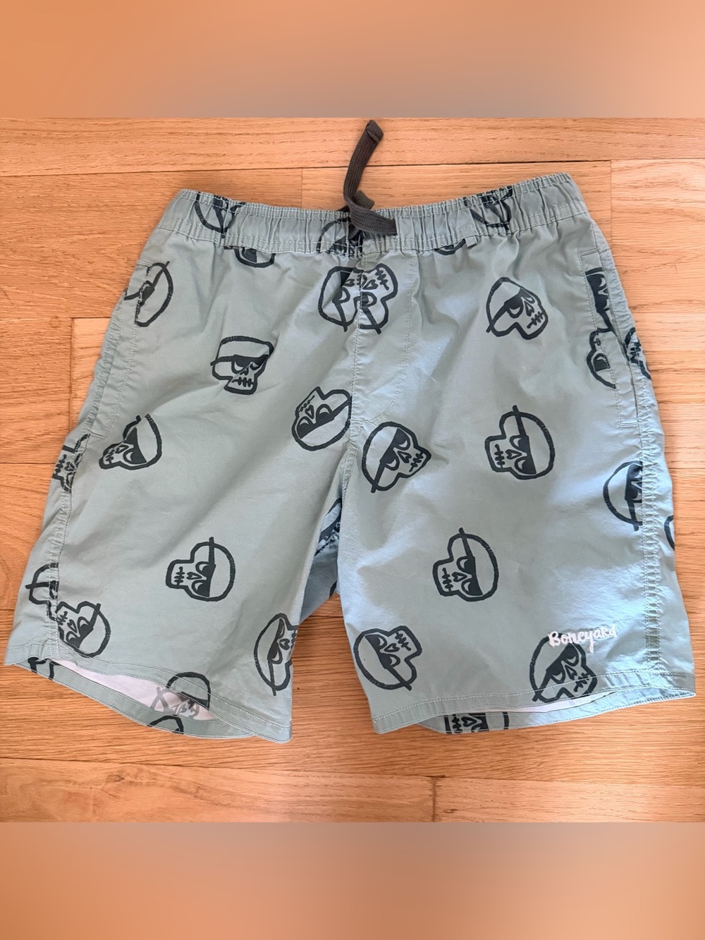 Boneyard Sage Green Swim Trunks with Skull Print Men’s Small NWEC